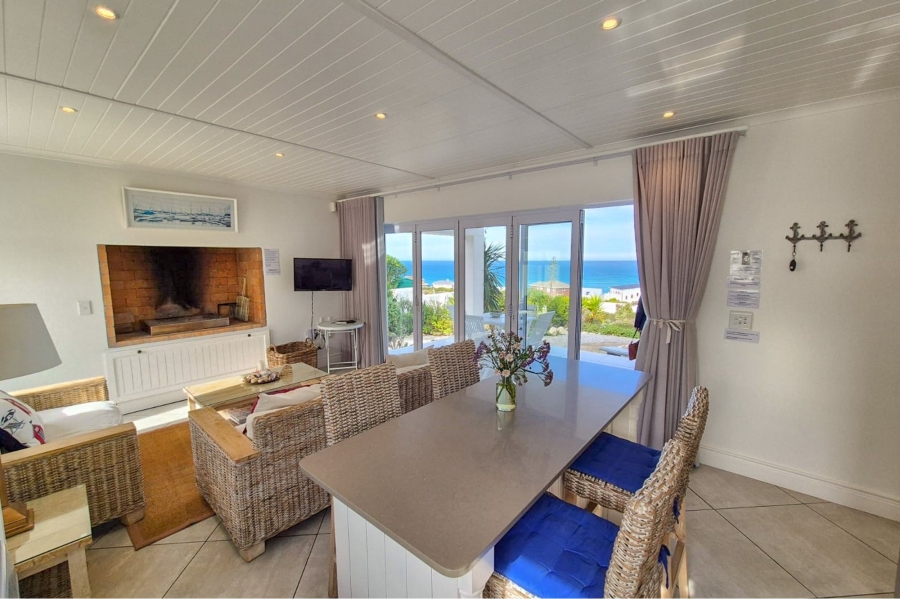 4 Bedroom Property for Sale in Oceanview Heights Western Cape